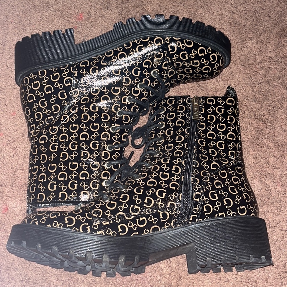 Guess combat boots